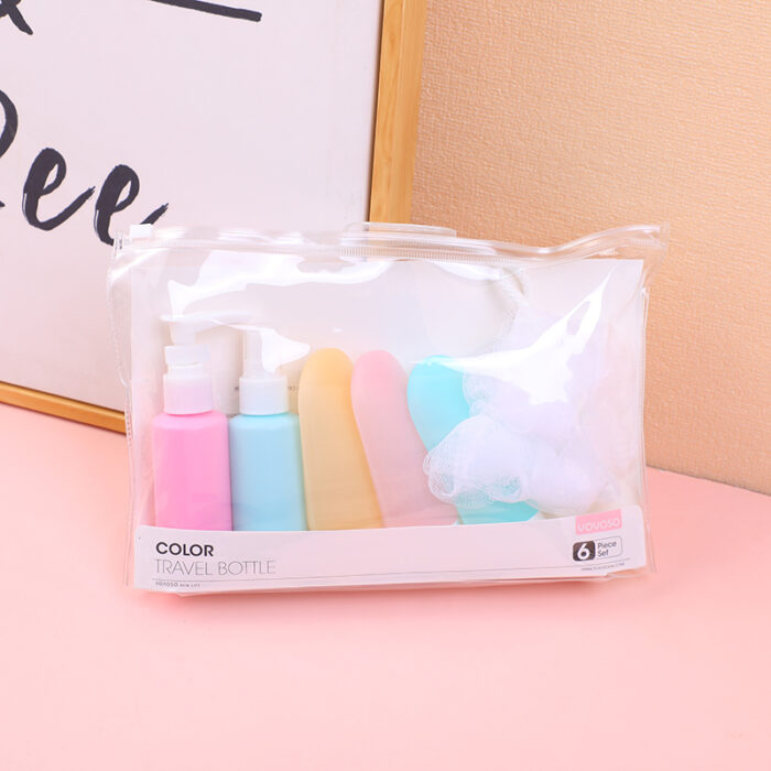 0Y8A5712 Σετ χρωματιστών μπουκαλιών ταξιδιού - 6 τεμάχια (συμπεριλαμβανομένου σφουγγαριού μπάνιου) - Image 1