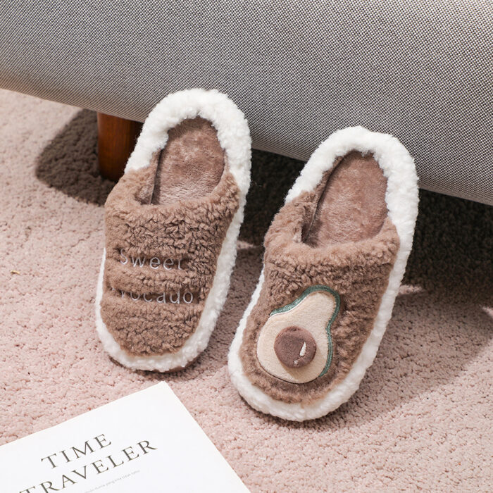 0Y8A9332 Ανδρικές Παντόφλες με Γράμματα και Απαλή Υφή, Σκούρο Καφέ, Μέγεθος 42-43 - Image 1