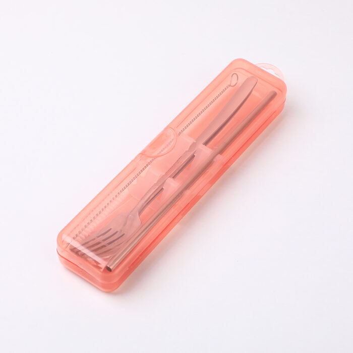 2L3A2277 Σετ πολύχρωμων μαχαιροπήρουνων με κουτάλι, πιρούνι και καλαμάκι. - Image 1