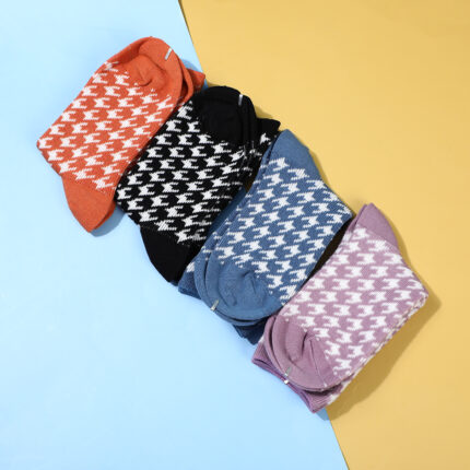 Παιδικές βαμβακερές κάλτσες μέχρι τη μέση της γάμπας με σχέδιο ψαροκόκκαλο