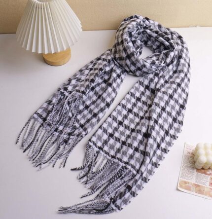 Μινιμαλιστικό Καρό Κασκόλ 1 – Μαύρο