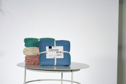 Μονόχρωμη waffle κουβέρτα – Για όλες τις χρήσεις